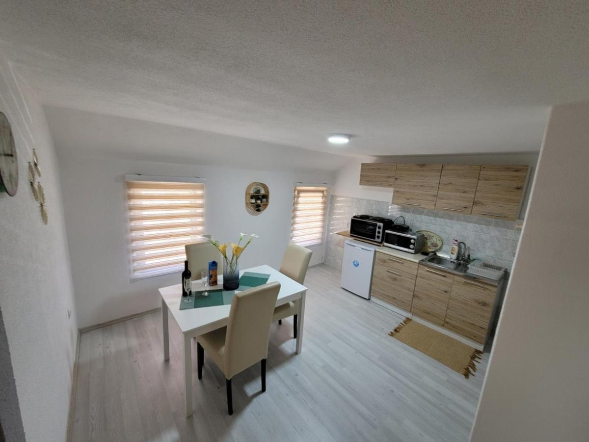 Apartments Daris 莫斯塔尔 外观 照片