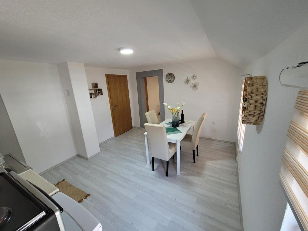 Apartments Daris 莫斯塔尔 外观 照片